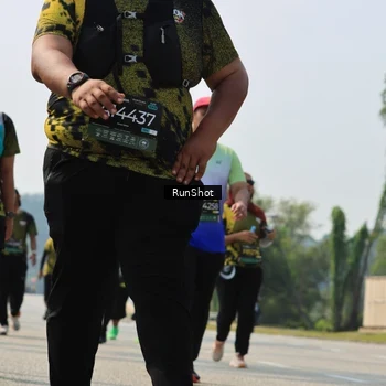 Runner Photo 7055837