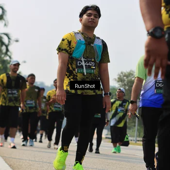 Runner Photo 7055846
