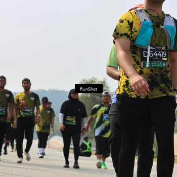Runner Photo 7055861