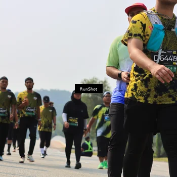 Runner Photo 7055862