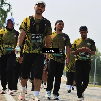 Runner Photo 7055884