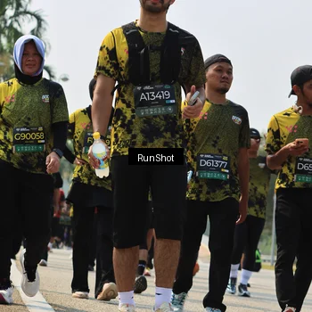 Runner Photo 7055894