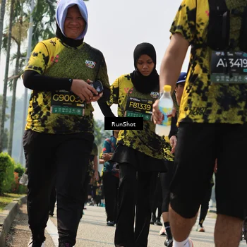 Runner Photo 7055897