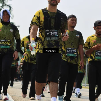 Runner Photo 7055899