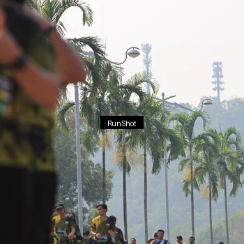 Runner Photo 7055903