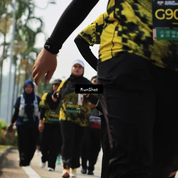 Runner Photo 7055924