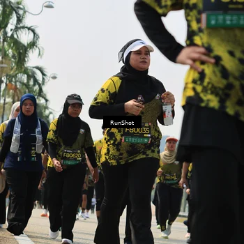 Runner Photo 7055930