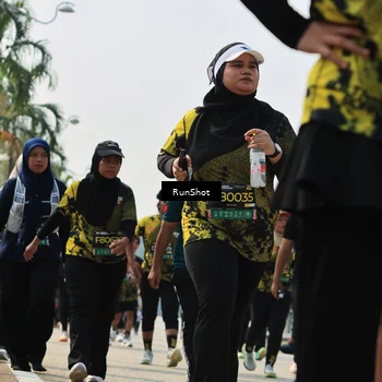 Runner Photo 7055936