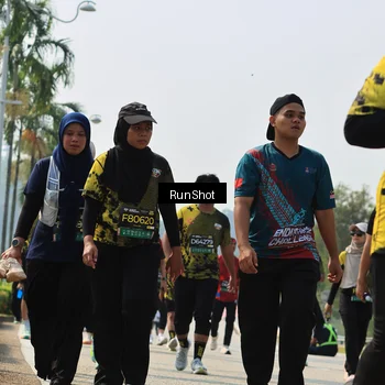 Runner Photo 7055944