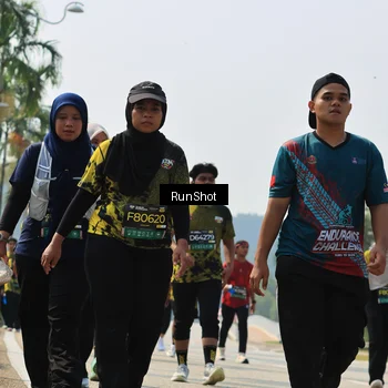 Runner Photo 7055952