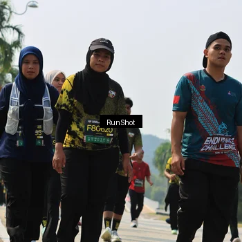 Runner Photo 7055959