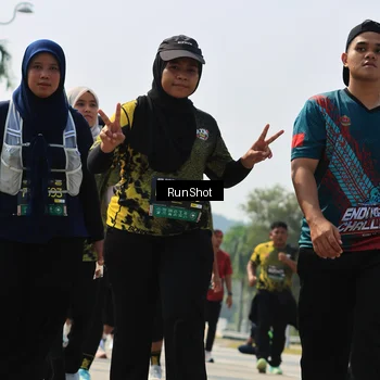 Runner Photo 7055965