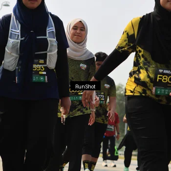 Runner Photo 7055969