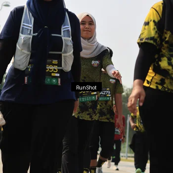 Runner Photo 7055980