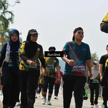 Runner Photo 7055981