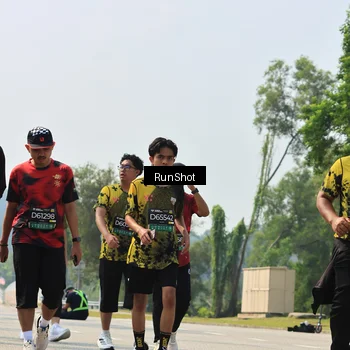 Runner Photo 7055995