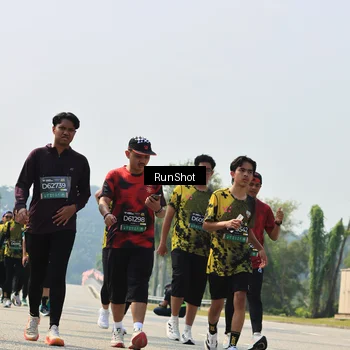 Runner Photo 7055998