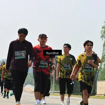 Runner Photo 7056003