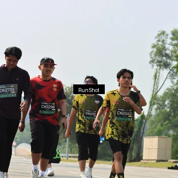 Runner Photo 7056007