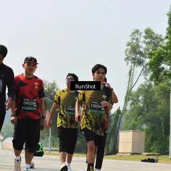 Runner Photo 7056009