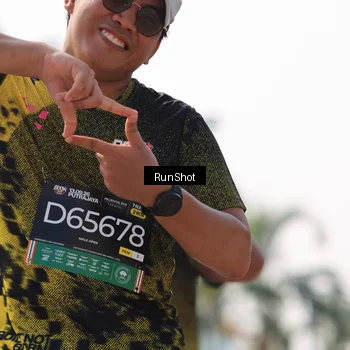 Runner Photo 7056011
