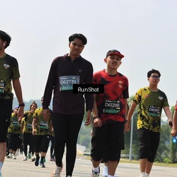 Runner Photo 7056018