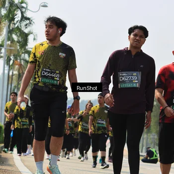 Runner Photo 7056020