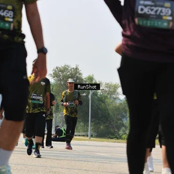 Runner Photo 7056047