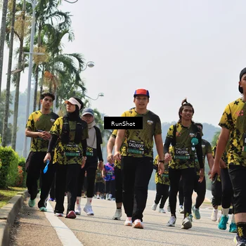 Runner Photo 7056066