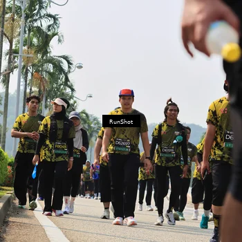 Runner Photo 7056070