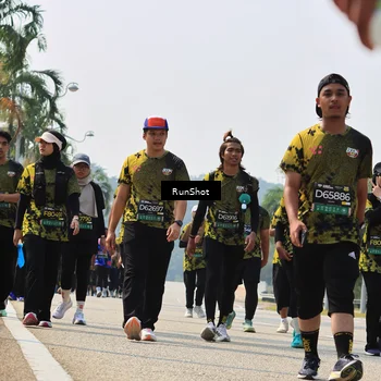 Runner Photo 7056071