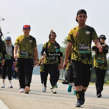 Runner Photo 7056077