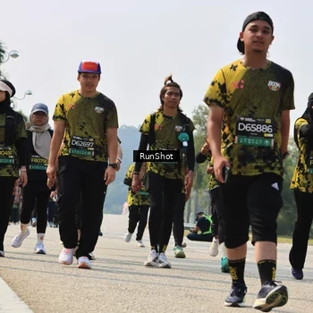 Runner Photo 7056079