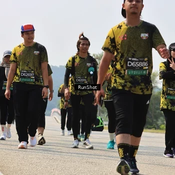 Runner Photo 7056087