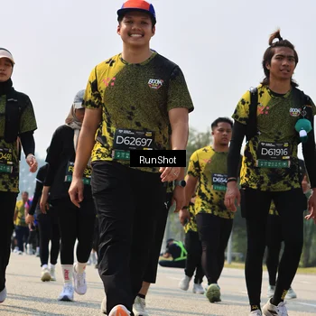 Runner Photo 7056121