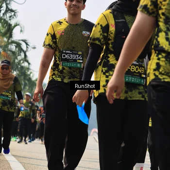 Runner Photo 7056143