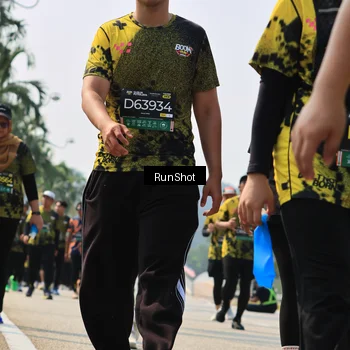 Runner Photo 7056155