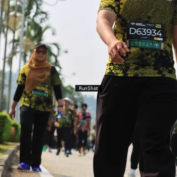 Runner Photo 7056163