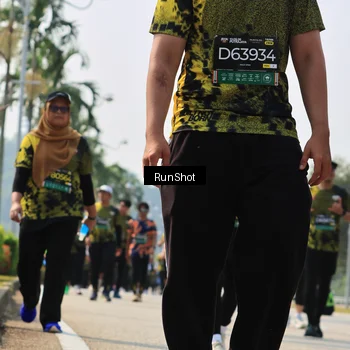 Runner Photo 7056164