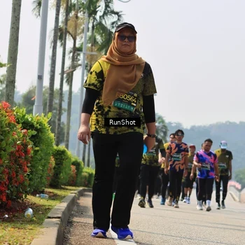 Runner Photo 7056179