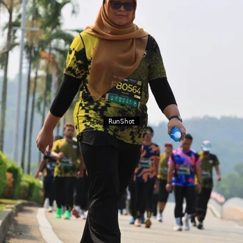 Runner Photo 7056186