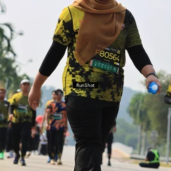 Runner Photo 7056190