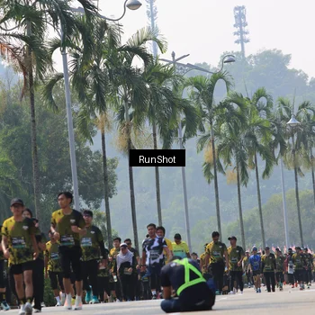 Runner Photo 7056192