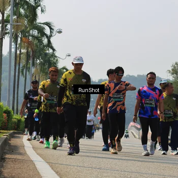 Runner Photo 7056229