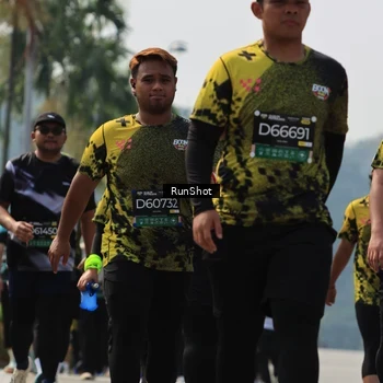 Runner Photo 7056250