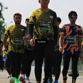 Runner Photo 7056273