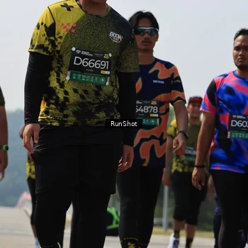 Runner Photo 7056280