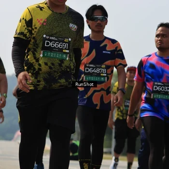 Runner Photo 7056281