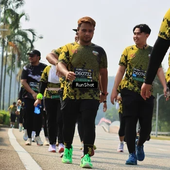 Runner Photo 7056289