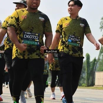 Runner Photo 7056307